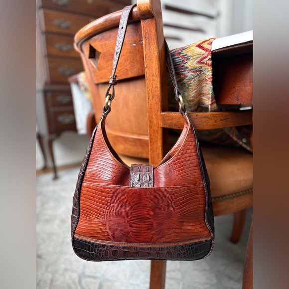 Brahmin Maggie Two Tone Brown Croc-Embossed Leather Hobo With Brass Hardware - Picture 4 of 17